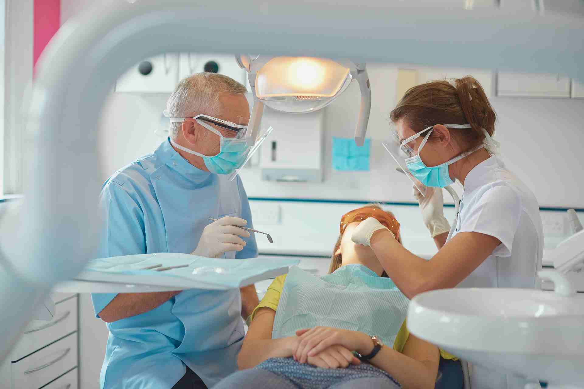 Dentist in Weatogue, CT